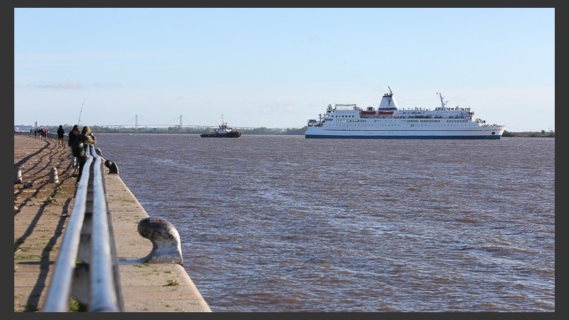 El barco llegó este viernes a Rosario.